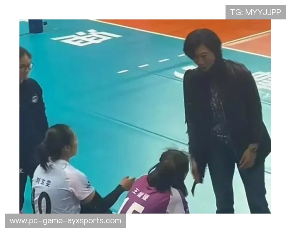 天津女排王倩扣球连续得分，帮助球队取胜